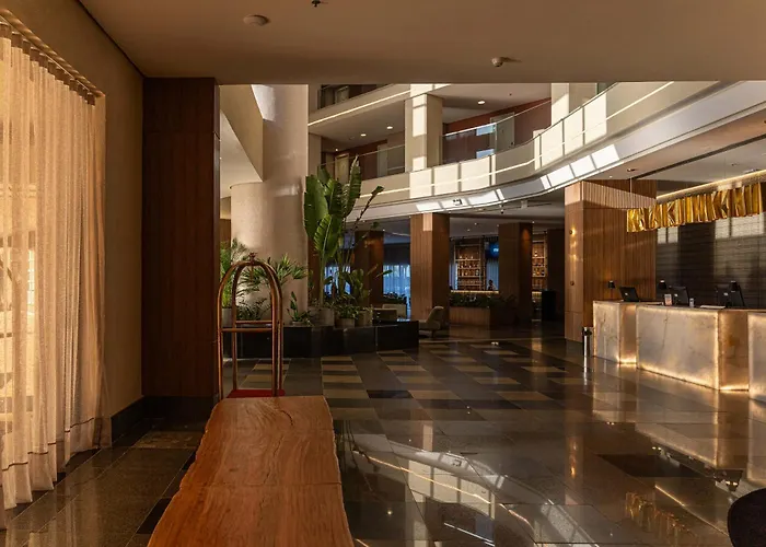 Hotel Deville Prime Porto Alegre
